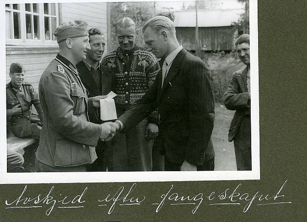 I krigsfangenskap på Berkåk 5. - 26. mai 1940
